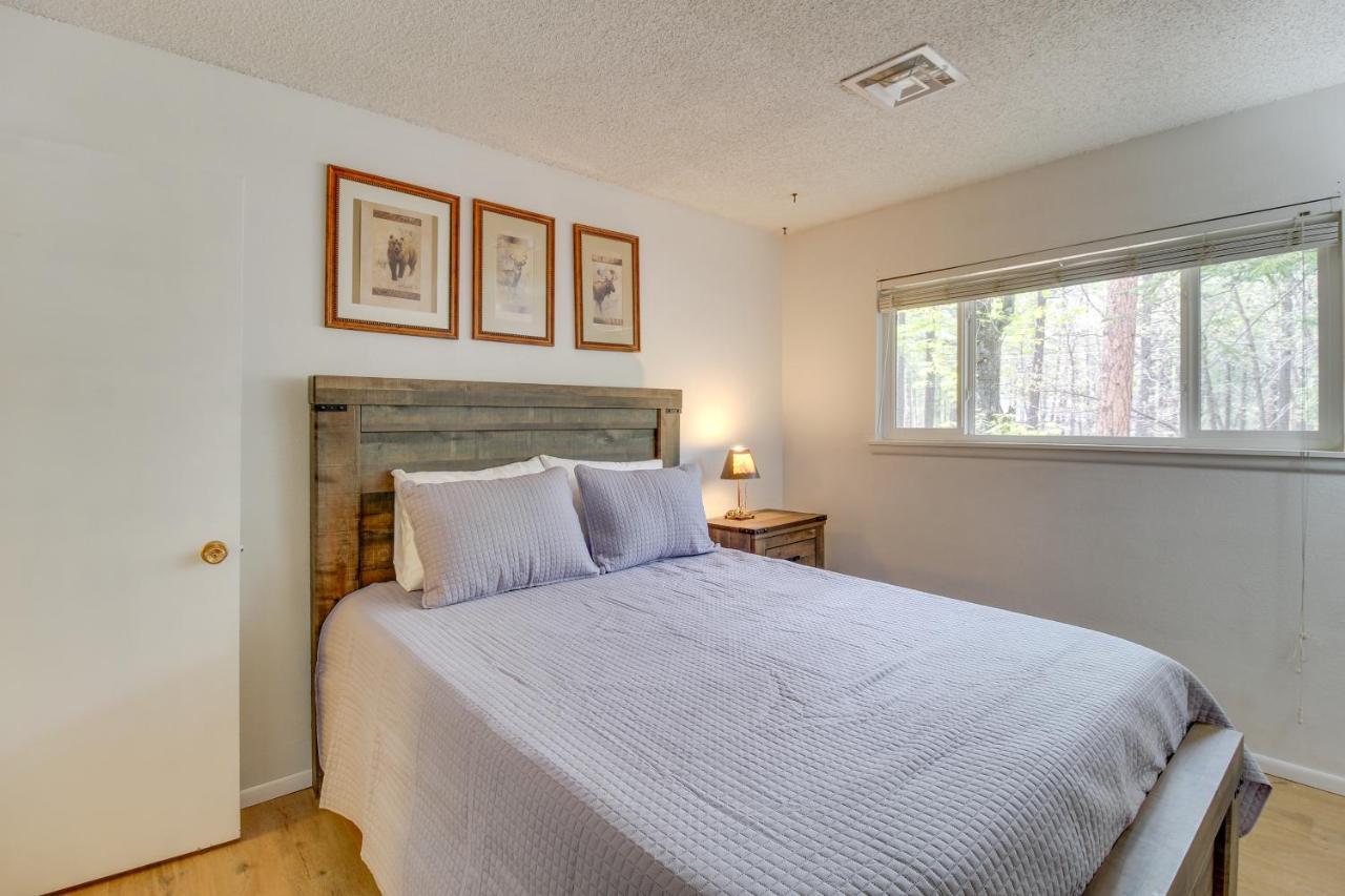 Updated Country Club Cabin, Near Golfing And Hiking! Indian Pine Exterior photo