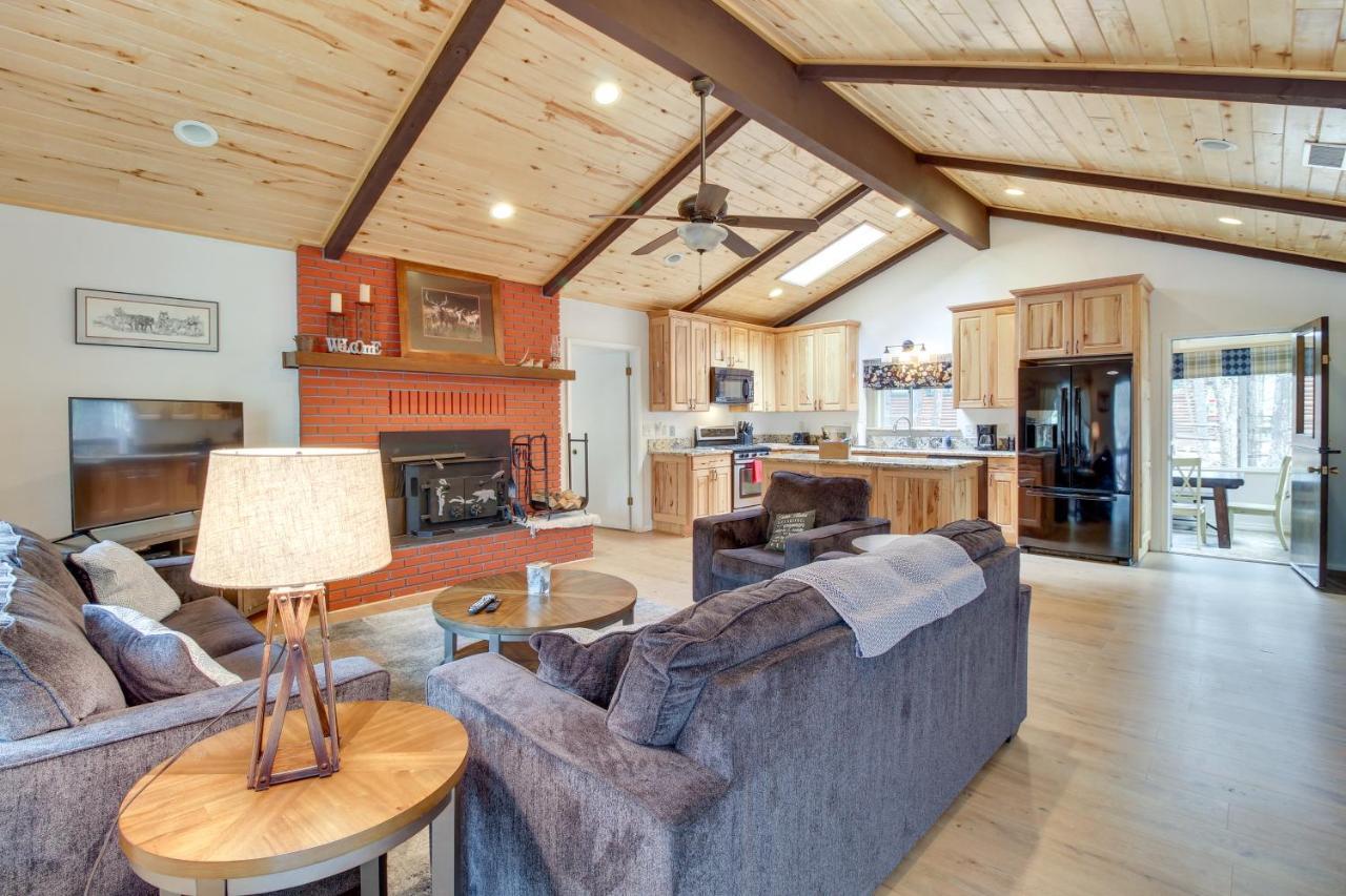 Updated Country Club Cabin, Near Golfing And Hiking! Indian Pine Exterior photo
